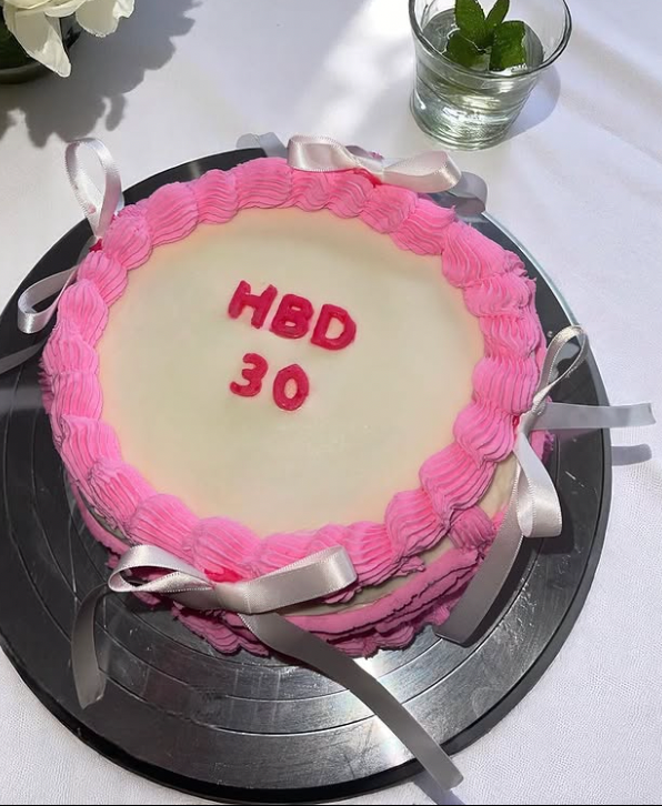 Retro Cake